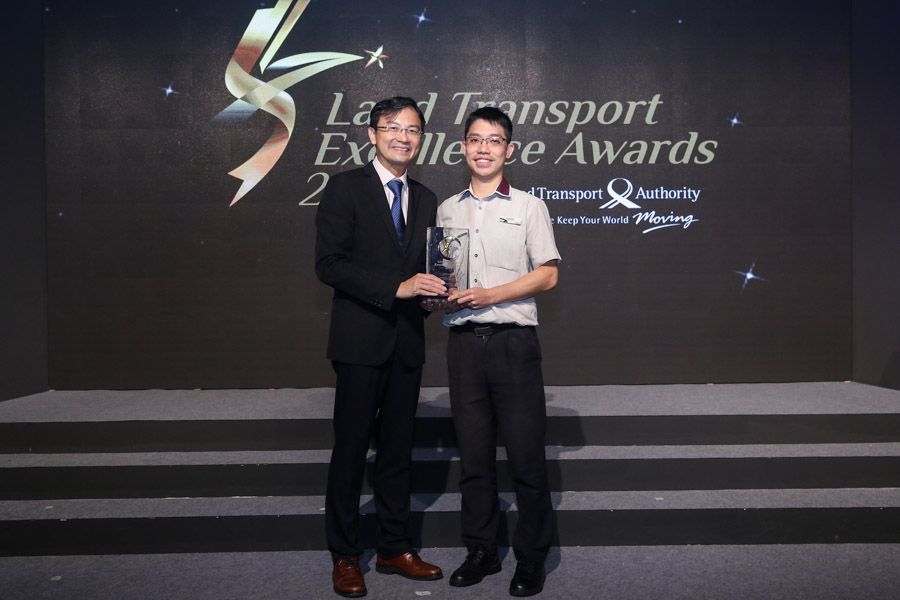 Mr Deng Ziliang, Service Controller
