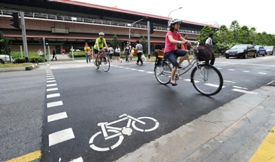 A lane for cyclists at traffic junctions