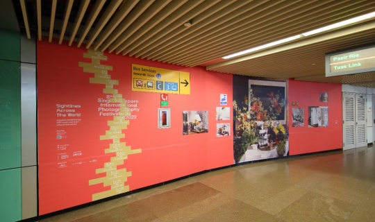 Transformation of stations into art galleries by DECK