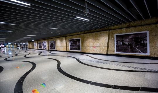 Transformation of station into art galleries by DECK
