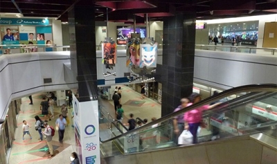 Interior of Dhoby Ghaut MRT station