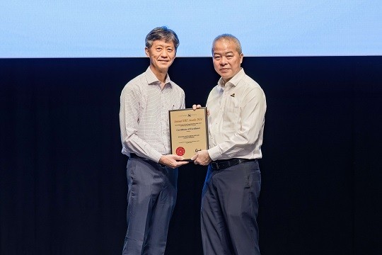 Excellenceaward_tr343w